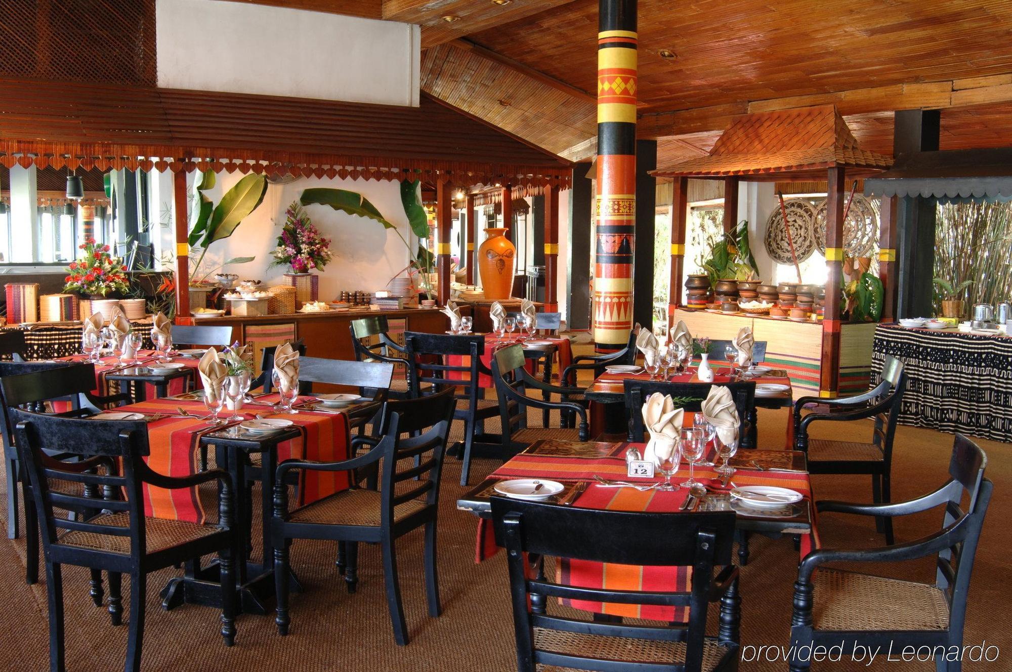 Hotel Hilltop Kandy Restaurante foto
